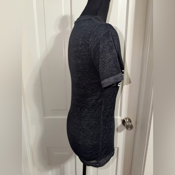 Pink Floyd Gray Cotton Blend Shirt, women’s medium - Picture 3 of 6